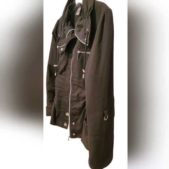✨️Edgy Lightweight Utility Jacket Black M✨️ - Picture 2 of 5